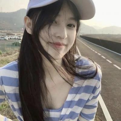 裸体门廊