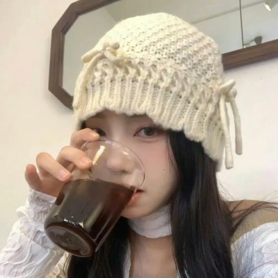 布鲁克斯，草地和可爱脸孔